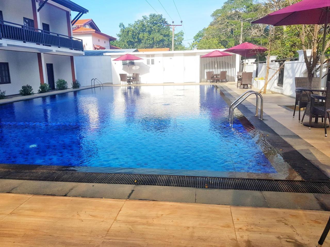 Livinya Holiday Resort Kataragama Exterior foto